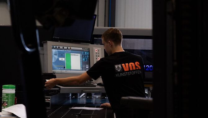 Vos-Kunststoffen-hal-33